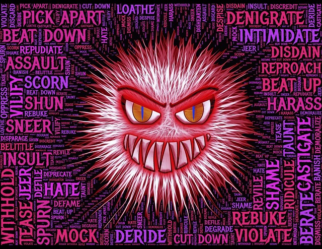 יצירות המבטאות שנאה היוצר: johnhain: אתר Pixabay (תמונה חופשית - CC0 Creative Commons):