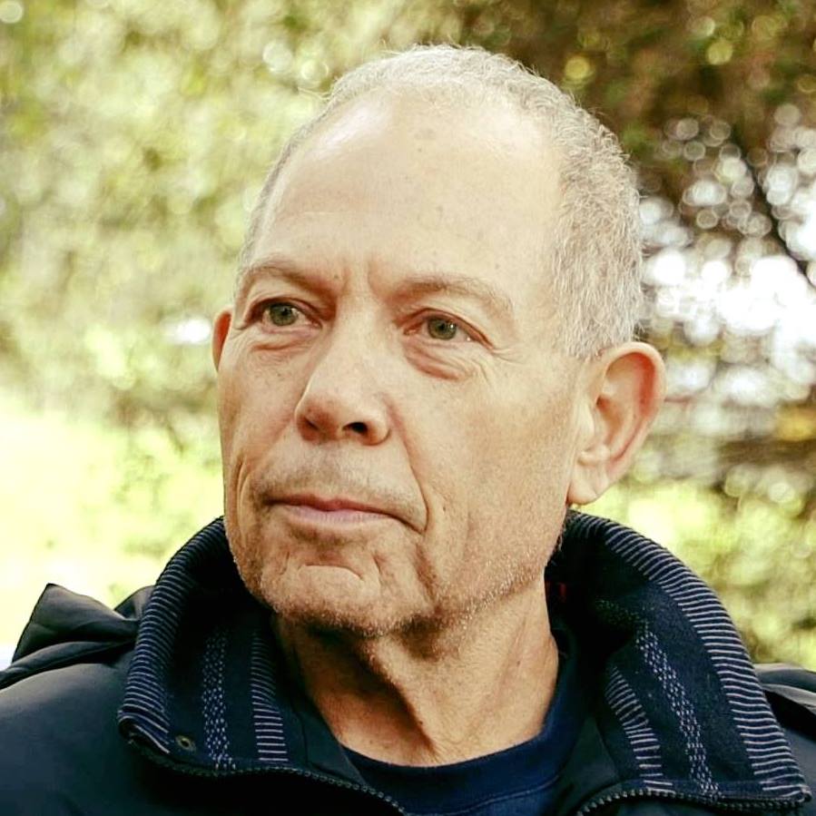 את החומר הזה שלח אלי האלוף במיל' יצחק בריק, שכיהן מעל עשור שנים כנציב קבילות חיילים; יצא בשנת 2018 בביקורת קשה על מוכנות צה"ל למלחמה, ונאבק באומץ, בהתנגדות צה"ל לביקורת זו.
המאמר נכתב על ידי יצחק ניר, מחבר הספר "מחר יישבר השרב". לשעבר טייס קרב ומתכנן בחיל האוויר, קברניט אל על, מפקח בטיחות בתעופה וצייר. המאמר מדבר בעד עצמו!