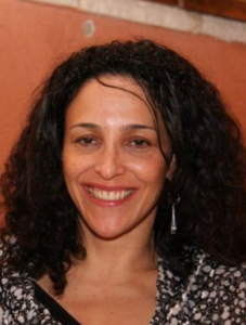 תמר אהרוני היא מנכ"לית 'תמר יועצים' ומומחית בניהול שינויים והובלת תהליכי חדשנות עסקיים וארגוניים