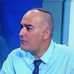 [בתמונה: עו"ד אלישי בן יצחק. התמונה היא צילום מסך]