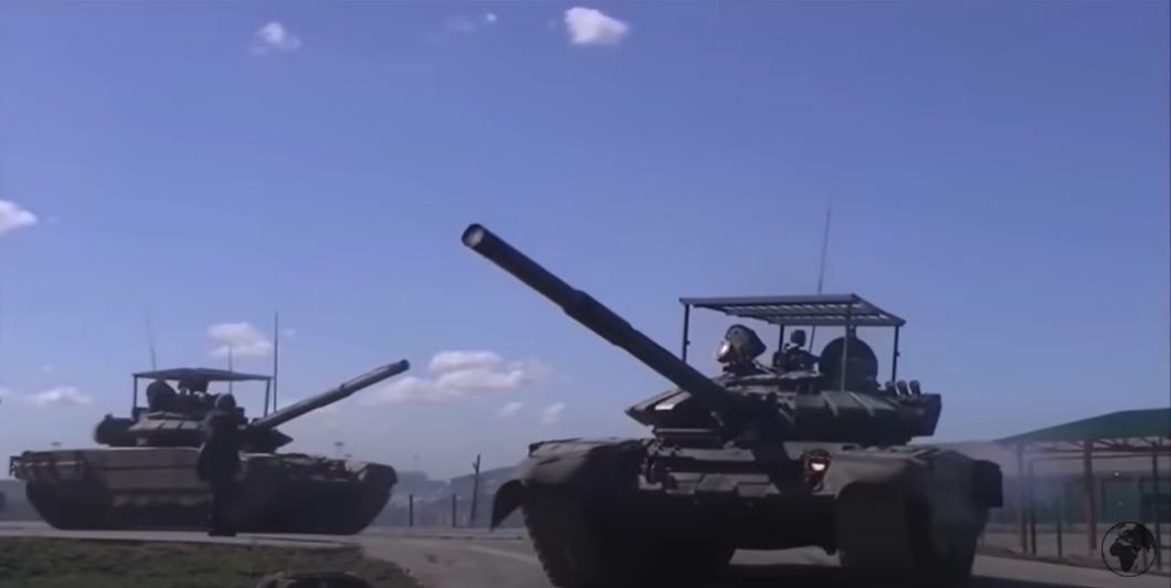[בתמונה: טנקים רוסים באוקראינה]